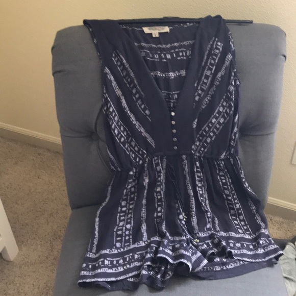 Fun summertime romper - Picture 1 of 5